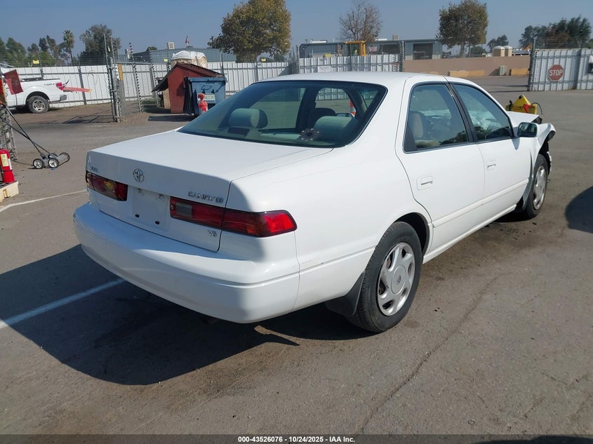 JT2BF22K7W0144003 1998 TOYOTA CAMRY photo no. 4
