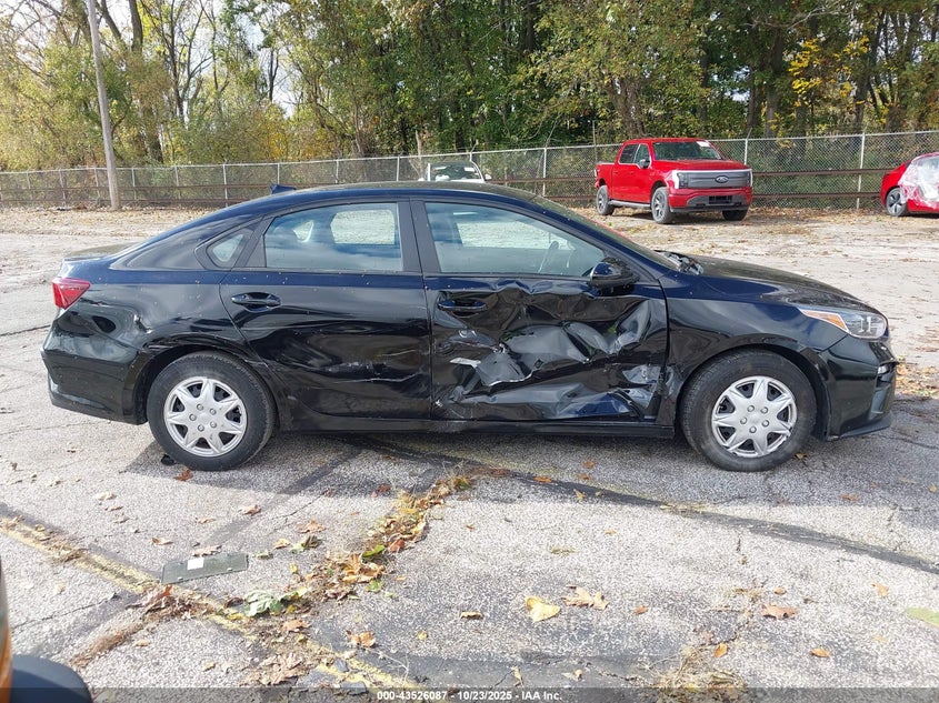 2021 KIA FORTE FE 3KPF24AD7ME265427