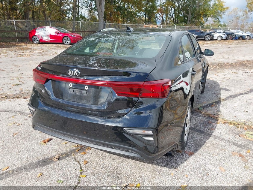 2021 KIA FORTE FE 3KPF24AD7ME265427