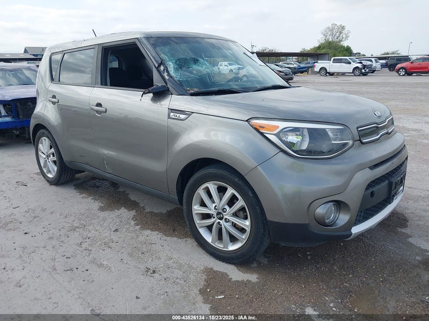 KIA SOUL +