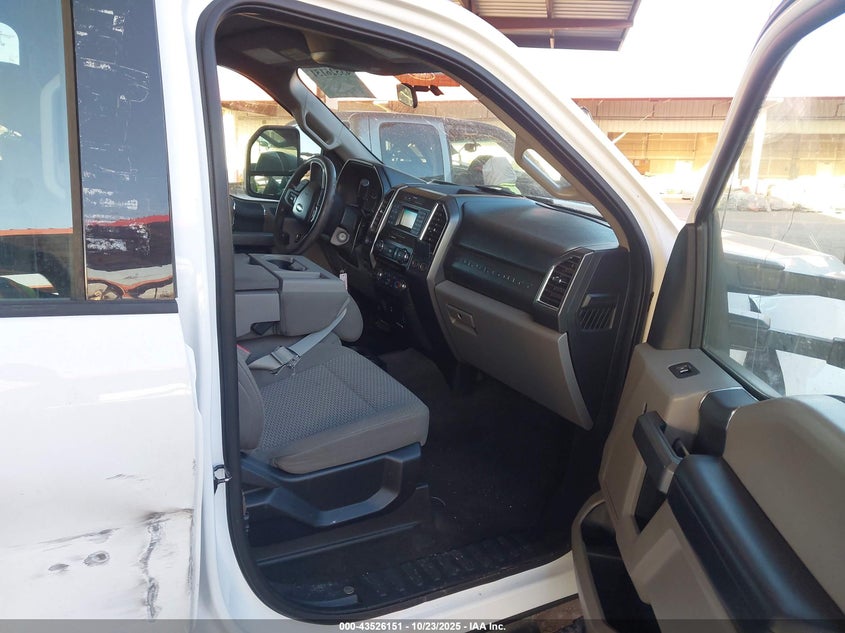 1FT8W3BT4HEC36255 2017 FORD F350 photo no. 5