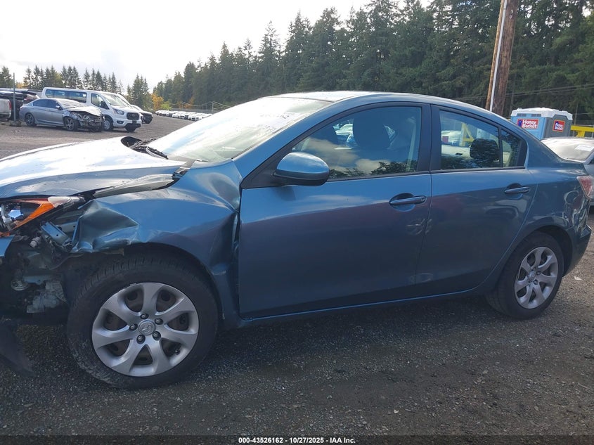 2011 Mazda Mazda3 I Sport VIN: JM1BL1UG3B1482506 Lot: 43526162