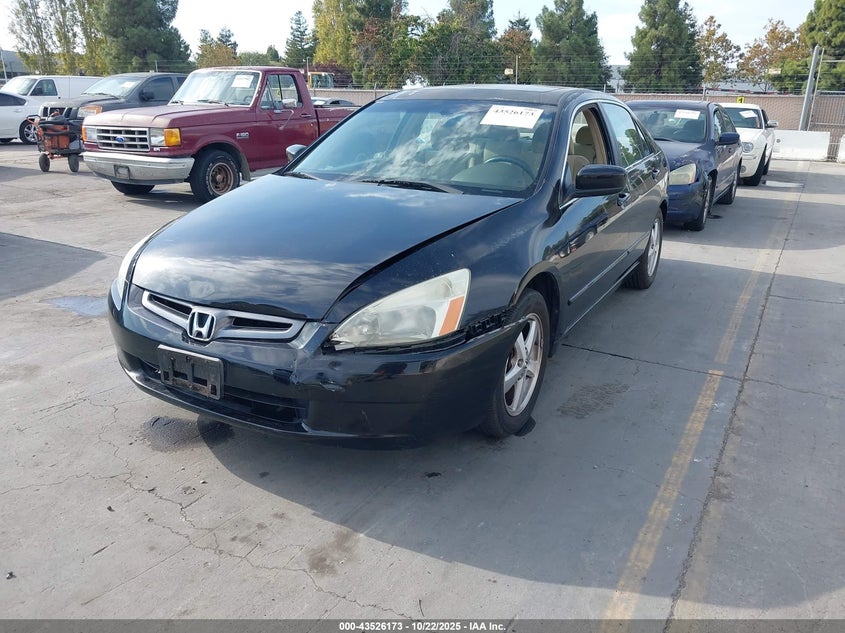 1HGCM56725A076583 2005 HONDA ACCORD photo no. 2