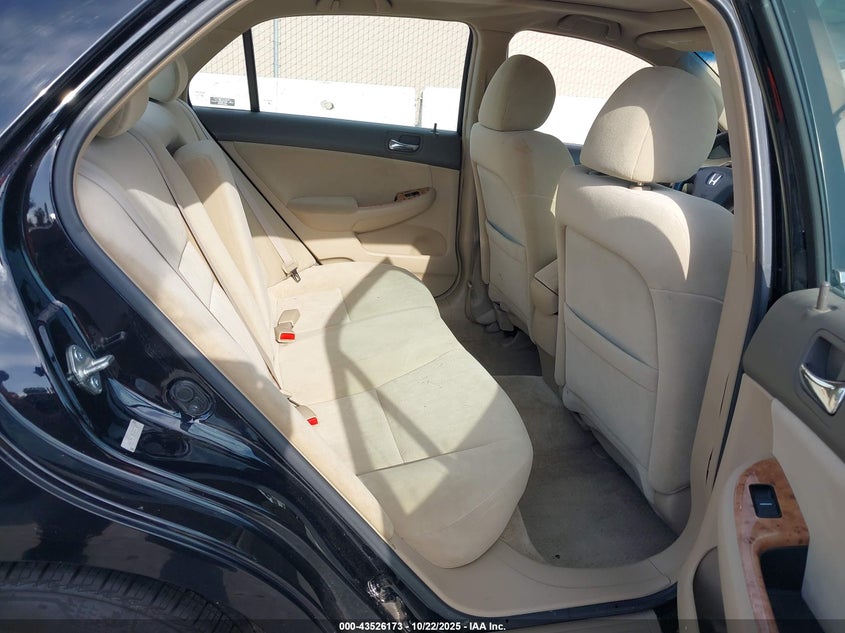 1HGCM56725A076583 2005 HONDA ACCORD photo no. 8