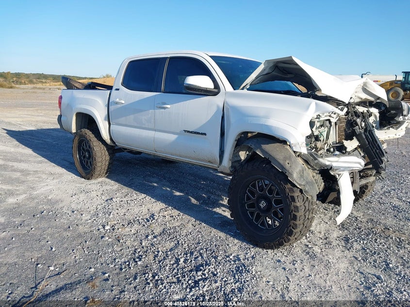 TOYOTA TACOMA SR5 V6