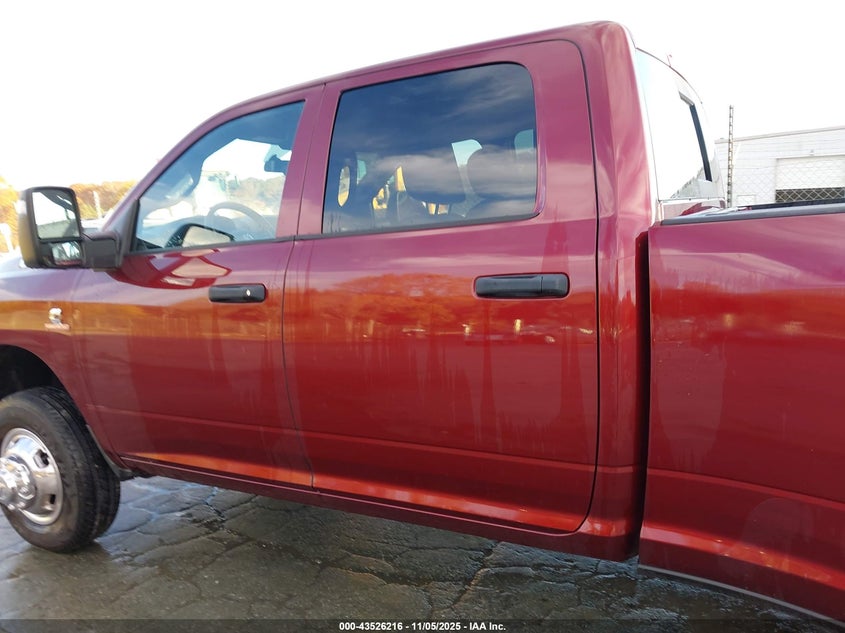 2024 Ram 3500 Tradesman 4X4 8' Box VIN: 3C63RRGL2RG170612 Lot: 43526216