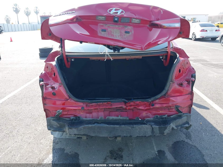 2015 HYUNDAI ELANTRA SE KMHDH4AE1FU421556