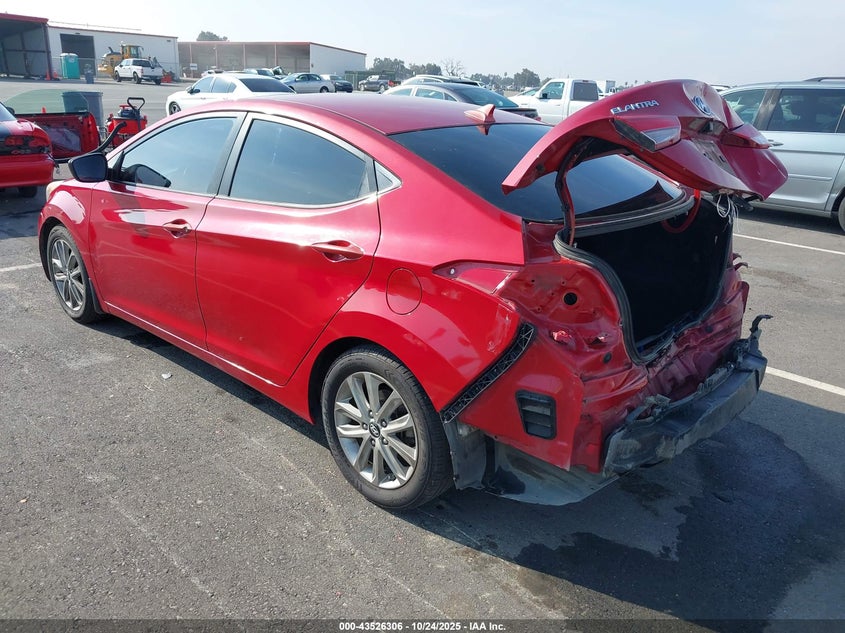 2015 HYUNDAI ELANTRA SE KMHDH4AE1FU421556