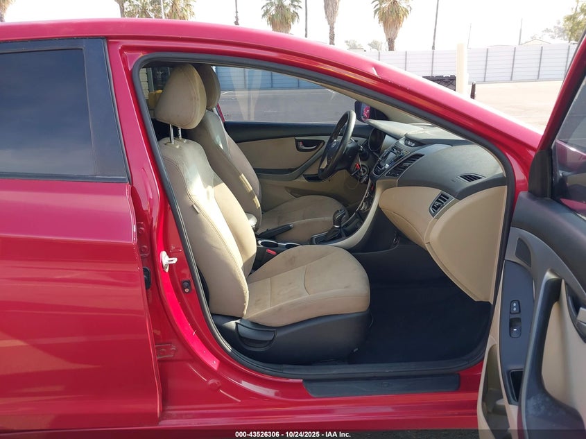 2015 HYUNDAI ELANTRA SE KMHDH4AE1FU421556