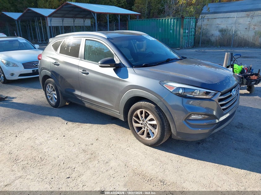 HYUNDAI TUCSON SE