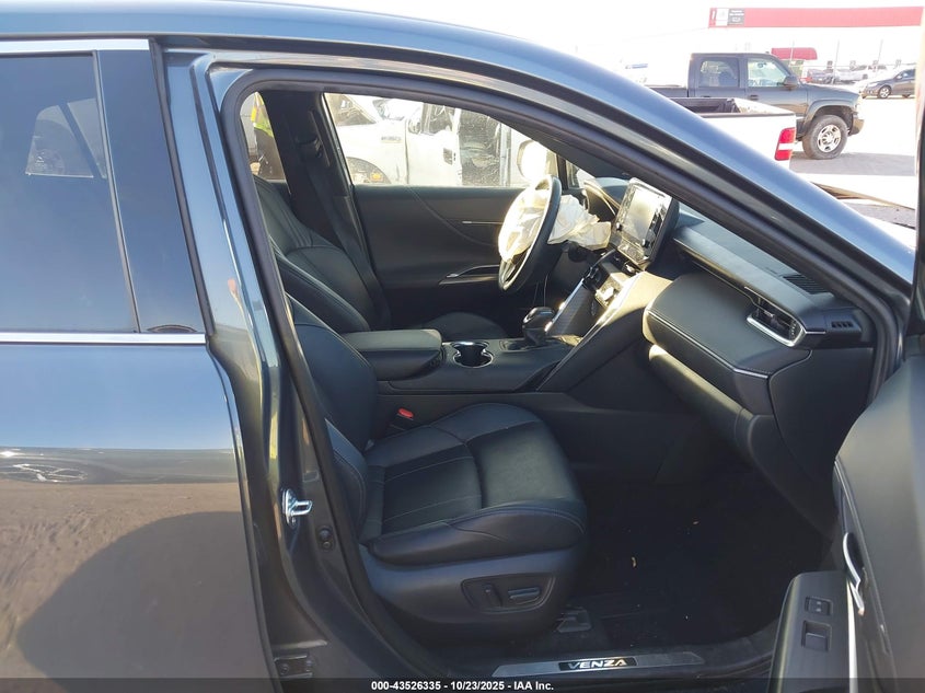 2021 TOYOTA VENZA XLE JTEAAAAH7MJ027249