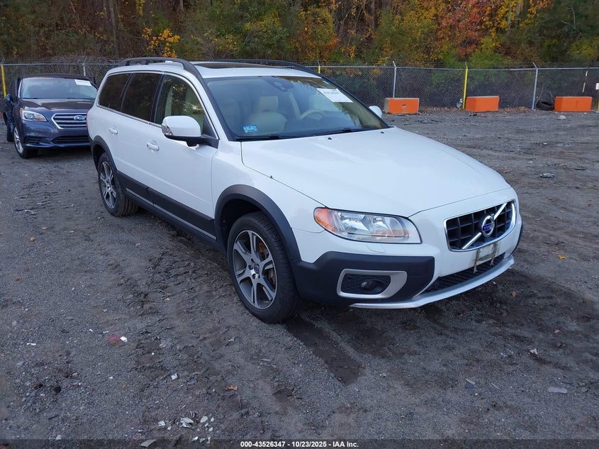 VOLVO XC70 T6 PLATINUM