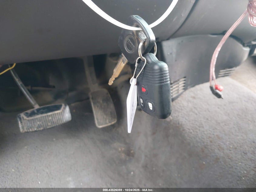 2004 Ford F-150 Heritage Xl/Xlt VIN: 2FTRX17W94CA53720 Lot: 43526359