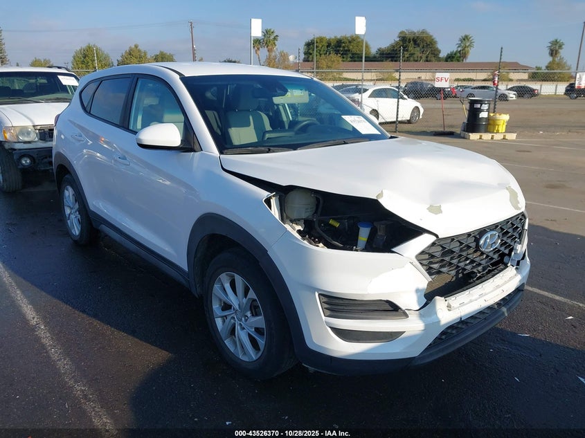 HYUNDAI TUCSON SE