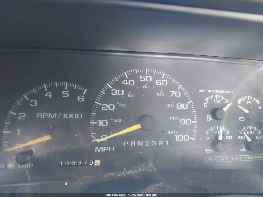 2000 GMC Sierra 2500 Classic Sl VIN: 1GTGK24R3YR101344 Lot: 43526425