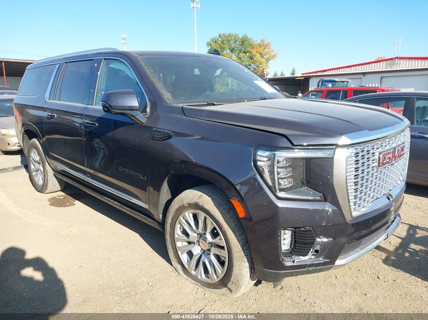 GMC YUKON 4WD DENALI