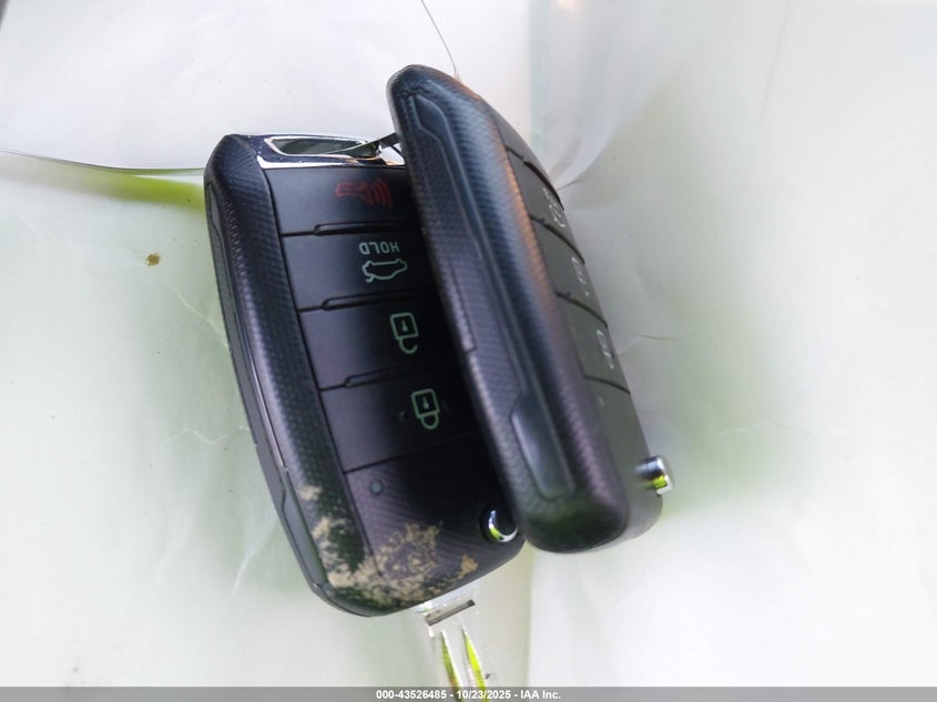 2017 KIA FORTE LX 3KPFK4A79HE090579