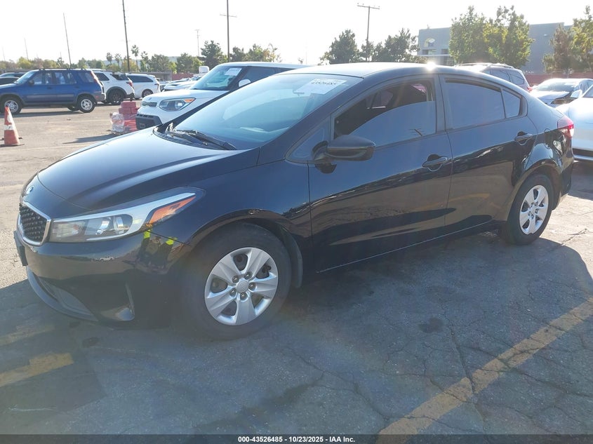 2017 KIA FORTE LX 3KPFK4A79HE090579