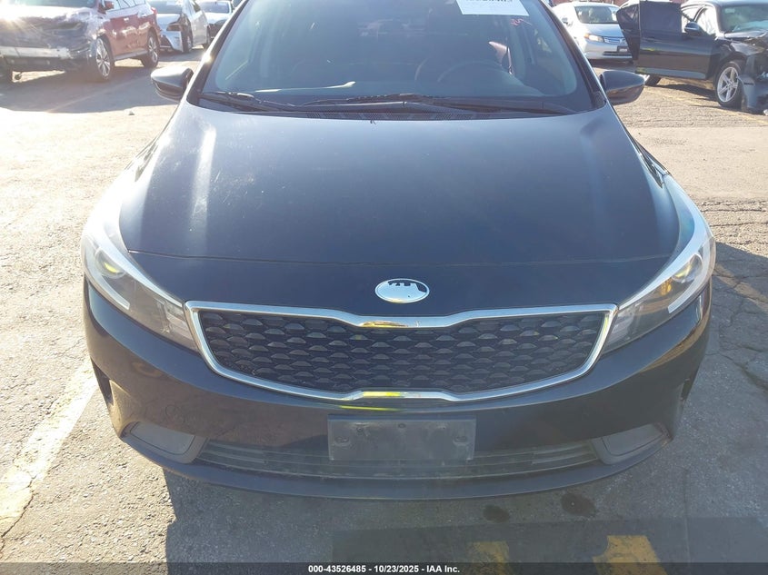 2017 KIA FORTE LX 3KPFK4A79HE090579
