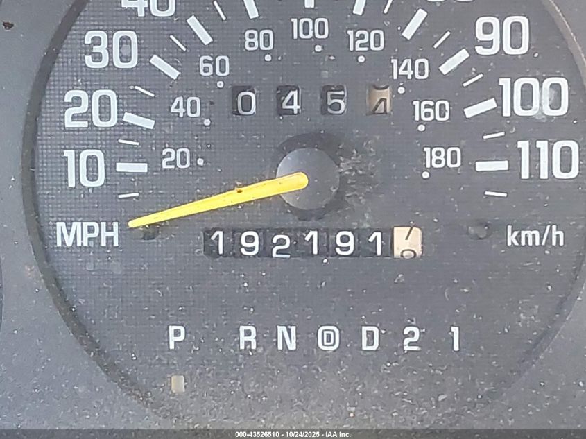 2001 Chevrolet Lumina VIN: 2G1WL52J311177256 Lot: 43526510