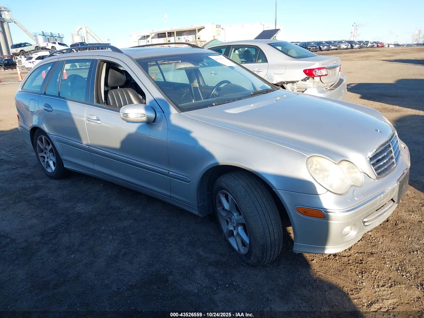 2005 Mercedes-Benz C 240 Luxury 4Matic
