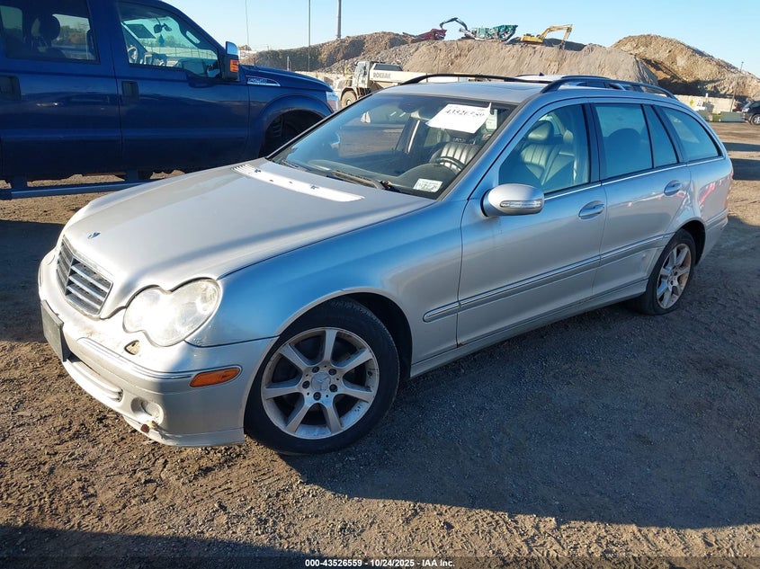 2005 Mercedes-Benz C 240 Luxury 4Matic