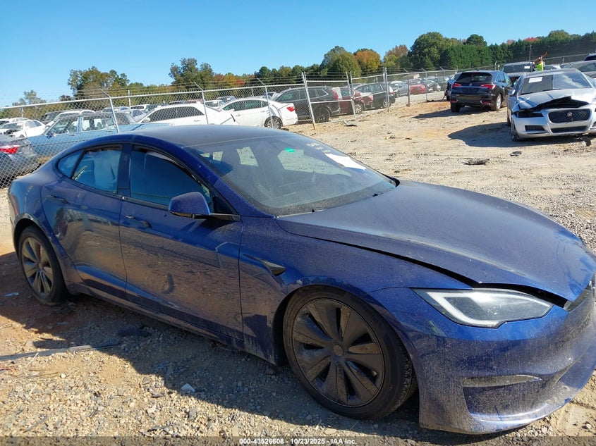 2022 Tesla Model S Dual Motor All-Wheel Drive VIN: 5YJSA1E59NF476353 Lot: 43526608