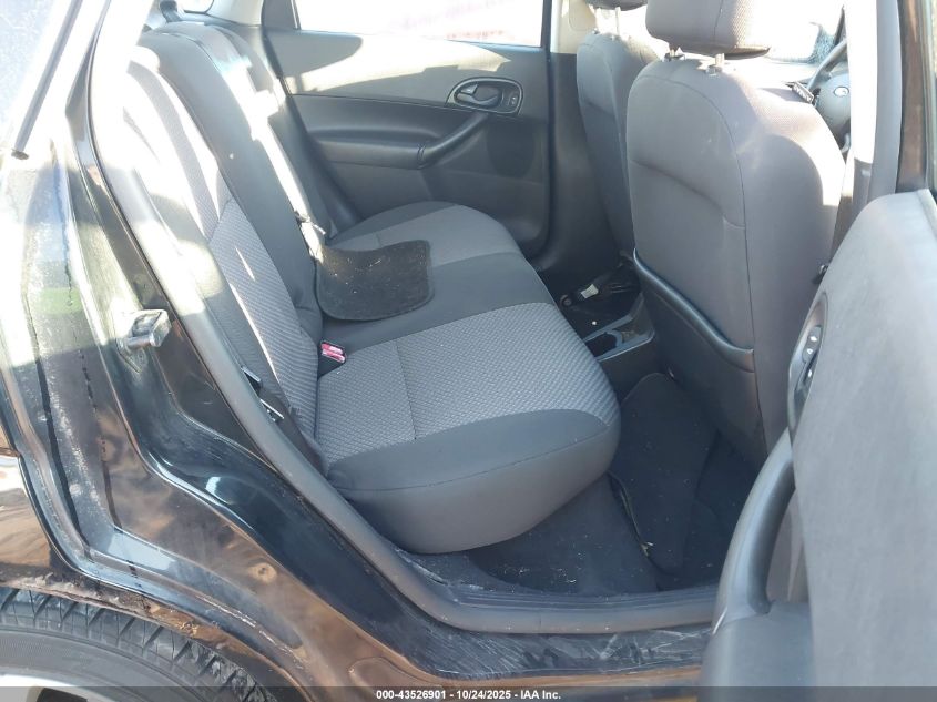 2007 Ford Focus S/Se/Ses VIN: 1FAHP37NX7W333918 Lot: 43526901