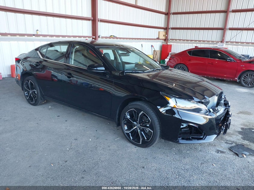 NISSAN ALTIMA SR AWD