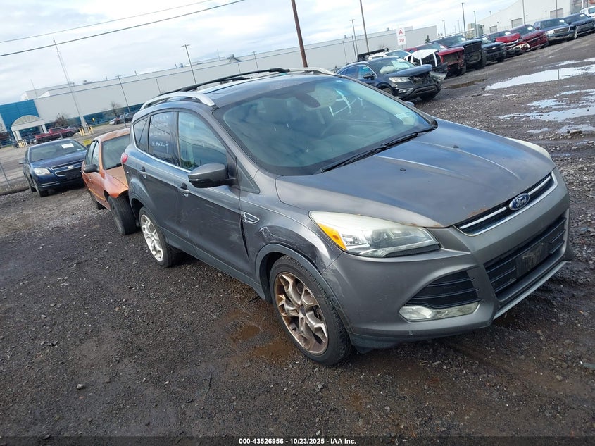 FORD ESCAPE TITANIUM