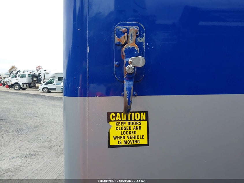 2018 Isuzu Nrr VIN: JALE5W162J7301566 Lot: 43526973