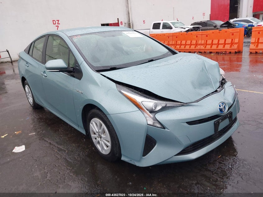 TOYOTA PRIUS TWO