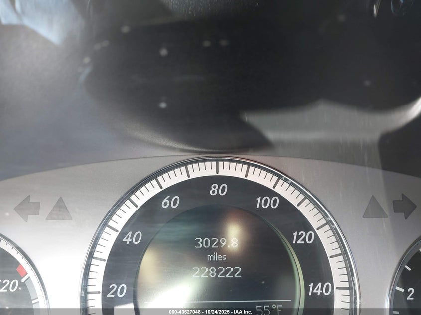 2008 Mercedes-Benz C 300 Luxury 4Matic/Sport 4Matic VIN: WDDGF81X18F151113 Lot: 43527048