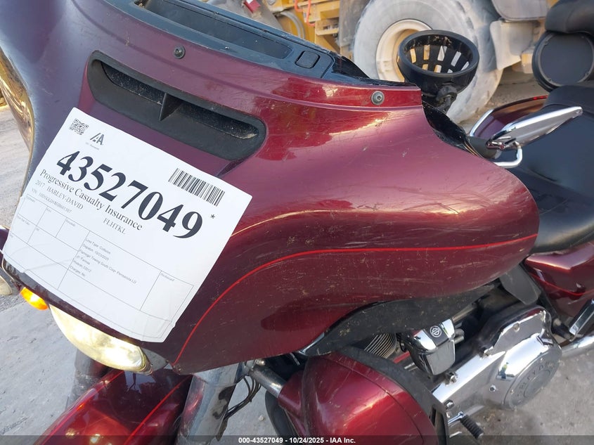 2017 HARLEY-DAVIDSON FLHTKL ULTRA LIMITED LOW 1HD1KKD18HB601507