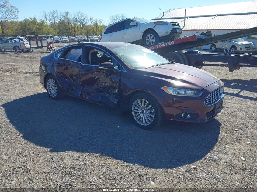 FORD FUSION SE LUXURY