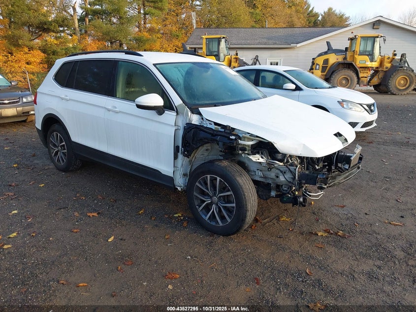 VOLKSWAGEN TIGUAN 2.0T SE/2.0T SEL/2.0T SEL R-LINE/2.0T SEL R-LINE BLACK