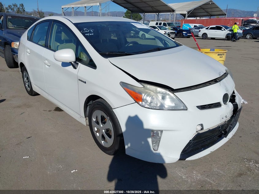 TOYOTA PRIUS THREE