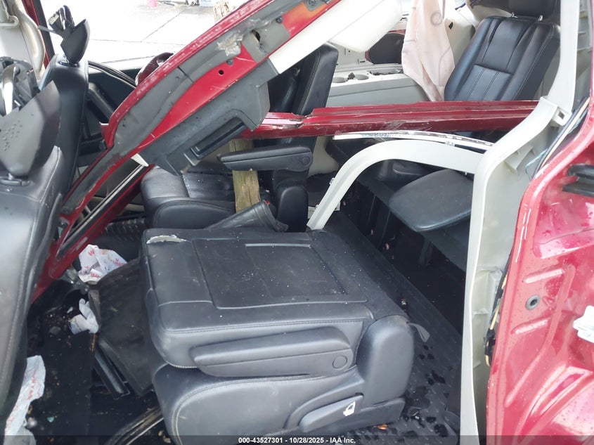 2014 Chrysler Town & Country Touring VIN: 2C4RC1BG8ER247861 Lot: 43527301