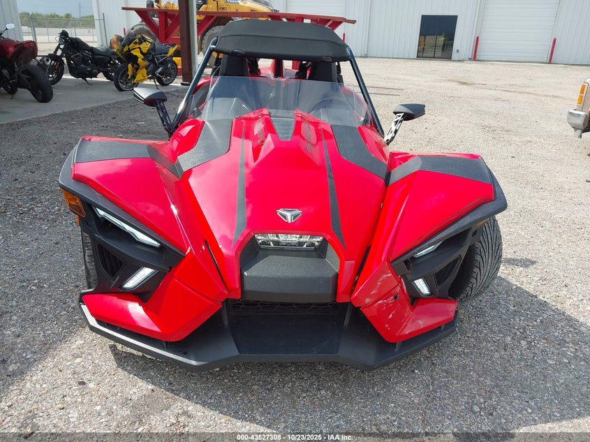 2021 Polaris Slingshot Sl VIN: 57XAAPHD7M8144631 Lot: 43527308