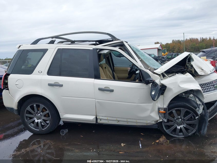 2008 Land Rover Lr2 Hse VIN: SALFT24N58H111748 Lot: 43527364