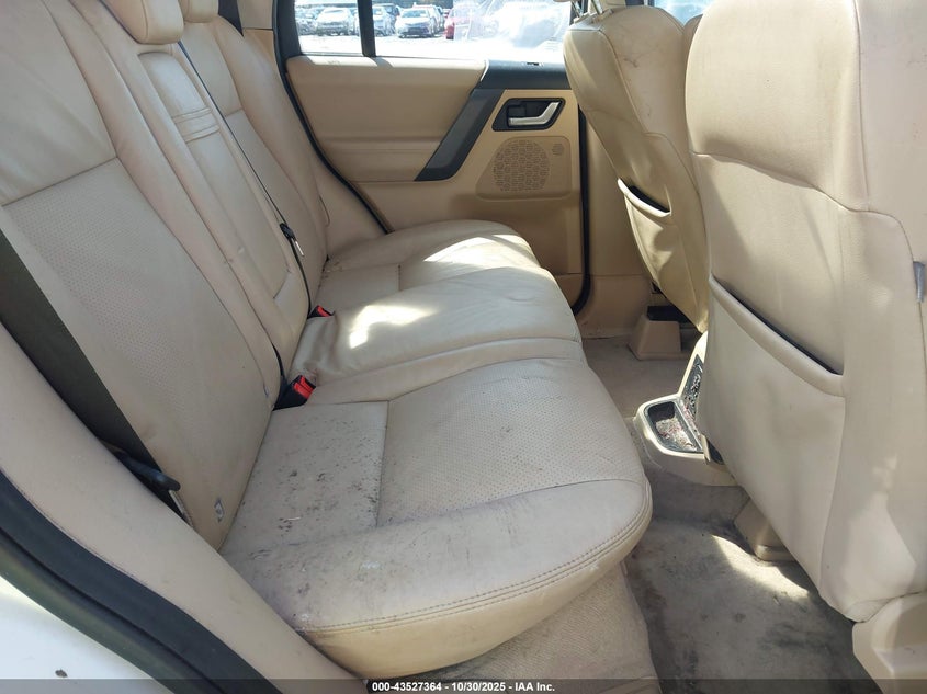 2008 Land Rover Lr2 Hse VIN: SALFT24N58H111748 Lot: 43527364