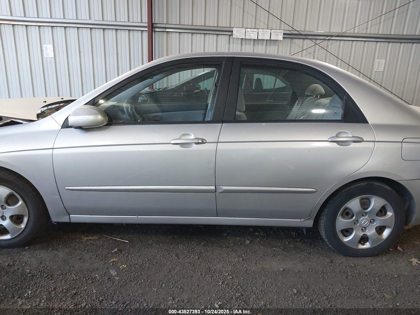 2008 Kia Spectra Ex VIN: KNAFE121685557353 Lot: 43527393