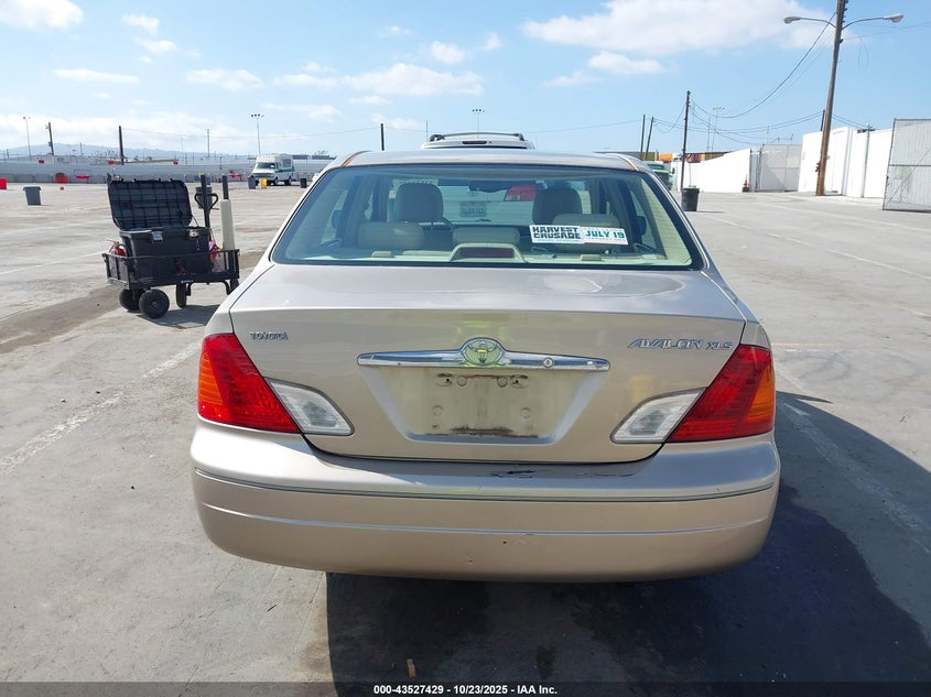 2000 Toyota Avalon Xls VIN: 4T1BF28B3YU016539 Lot: 43527429