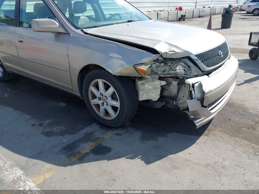 2000 Toyota Avalon Xls VIN: 4T1BF28B3YU016539 Lot: 43527429