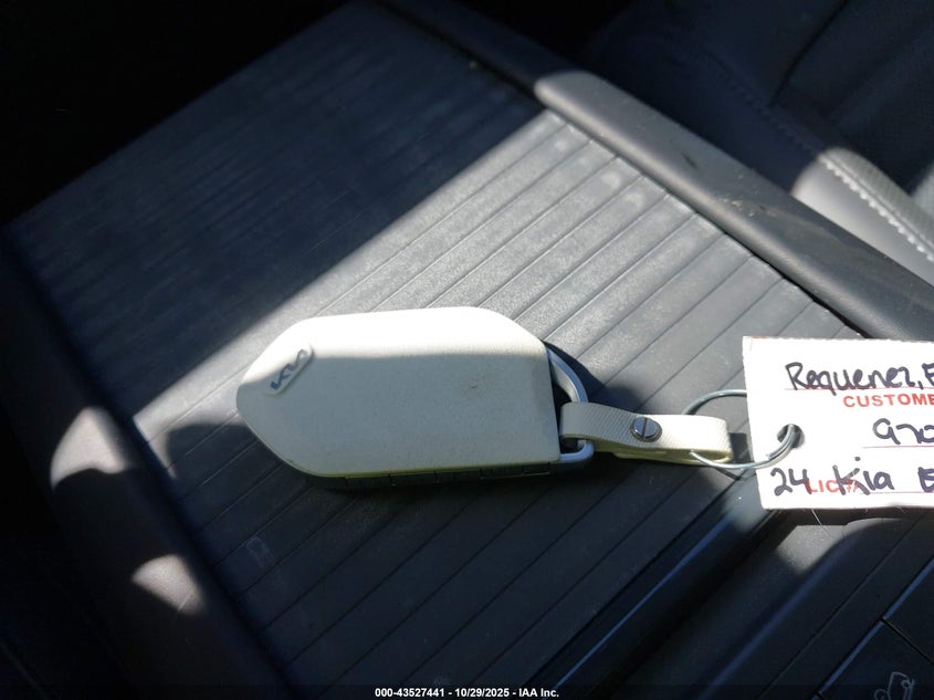 2024 Kia Ev9 Land VIN: KNDADFS54R6035798 Lot: 43527441