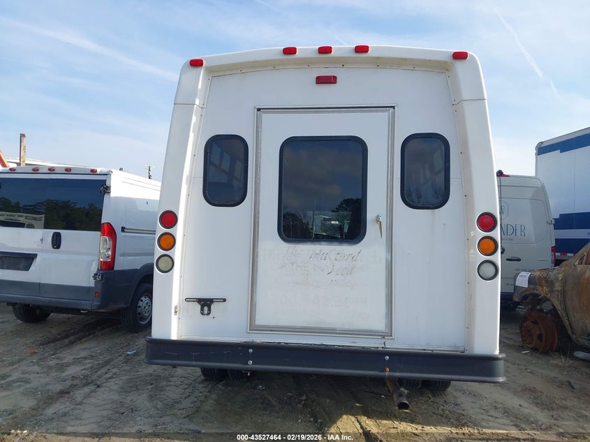 2008 Ford E-350 Cutaway VIN: 1FD3E35L78DA54799 Lot: 43527464