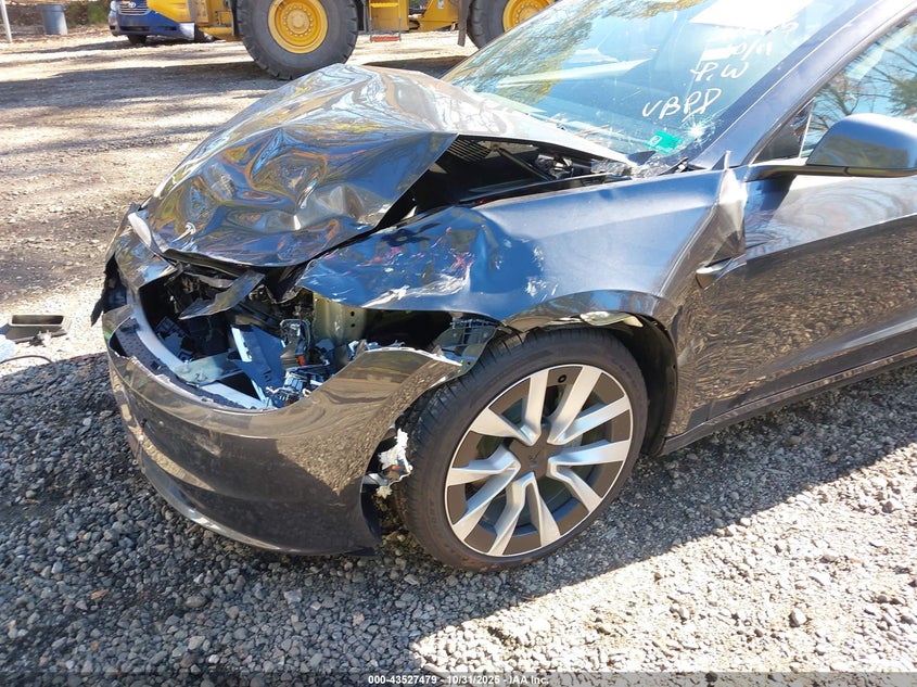 2025 Tesla Model 3 Long Range All-Wheel Drive VIN: 5YJ3E1EB3SF936083 Lot: 43527479