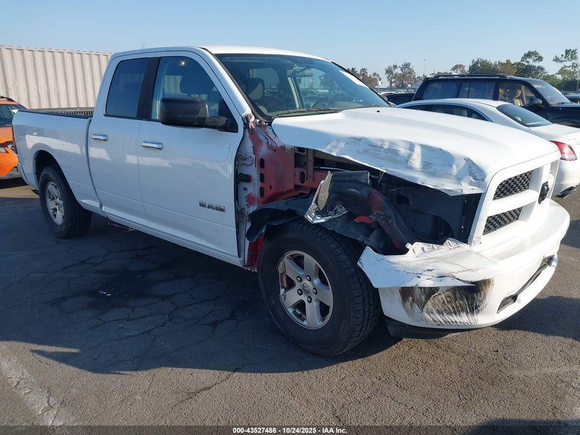 DODGE RAM 1500 SLT/SPORT/TRX