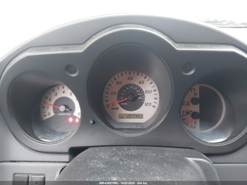 2004 Nissan Xterra Xe VIN: 5N1ED28T64C660838 Lot: 43527565