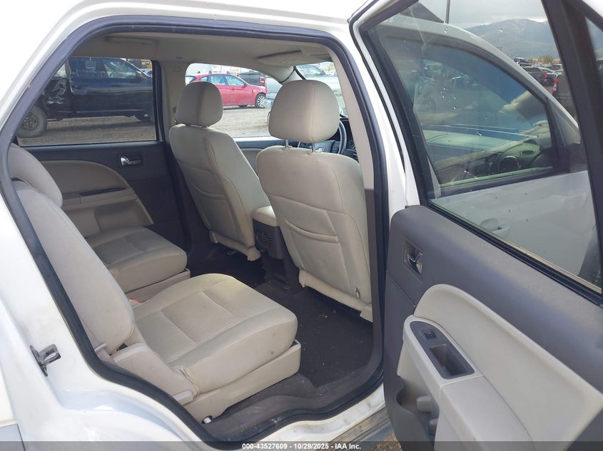 2009 Ford Taurus X Sel VIN: 1FMDK05W19GA06205 Lot: 43527609